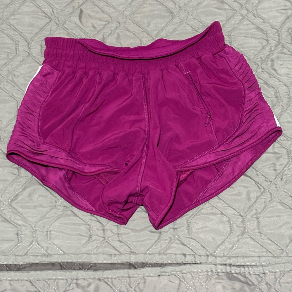 Women’s Lululemon Athletica Purple Athletic Shorts Lightweight Breathable